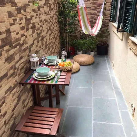 Wow Flat Historic Center W/ Patio 2bdrs Διαμέρισμα