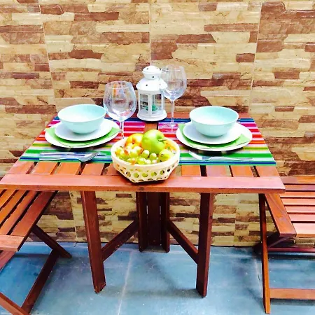Διαμέρισμα Wow Flat Historic Center W/ Patio 2bdrs